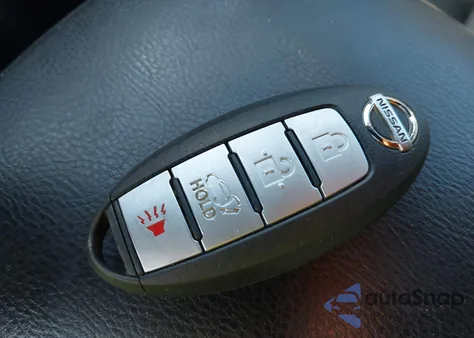 2016 Nissan Rogue Sl z USA, uszkodzony, nr VIN 5N1AT2MV3GC918861